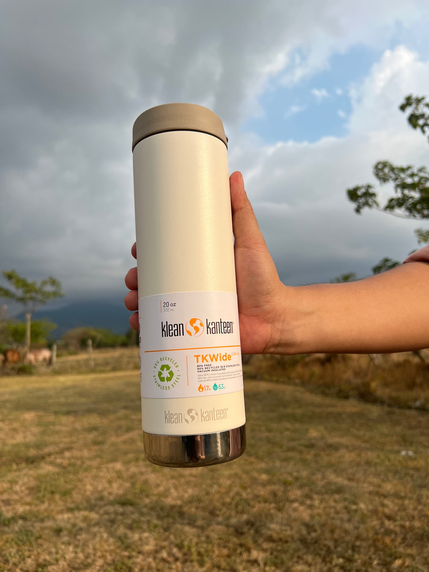 Botella Klean Kanteen TKWide 20 oz Twist Tofu