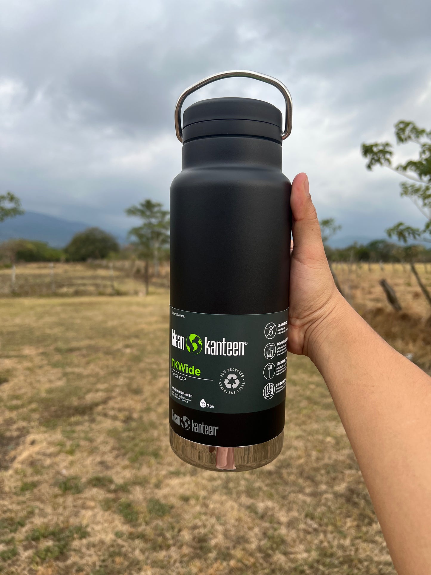 Botella TKWide 32 oz Twist Cap Black