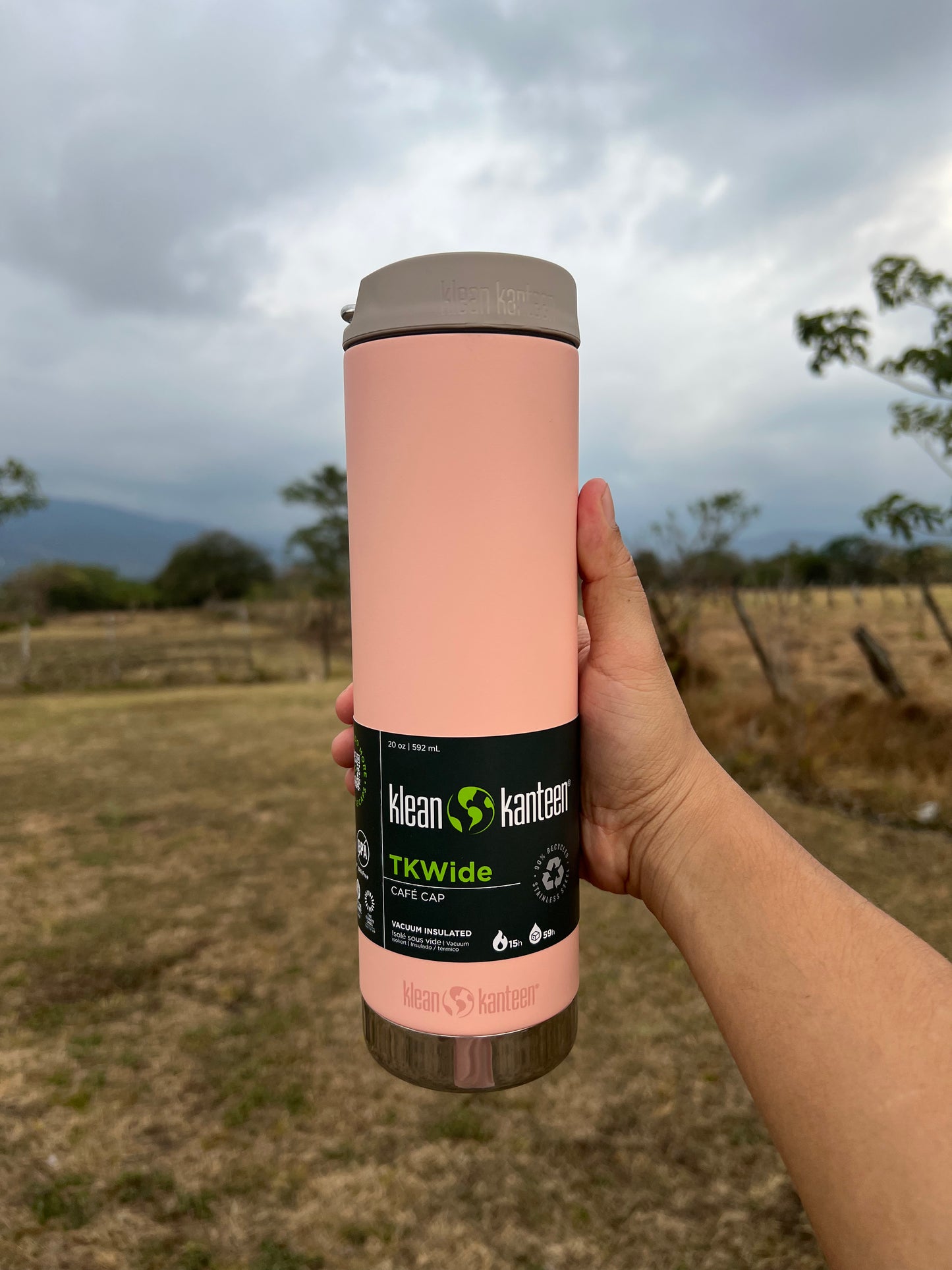Botella Klean Kanteen TKWide 20 oz café Peach Parfait