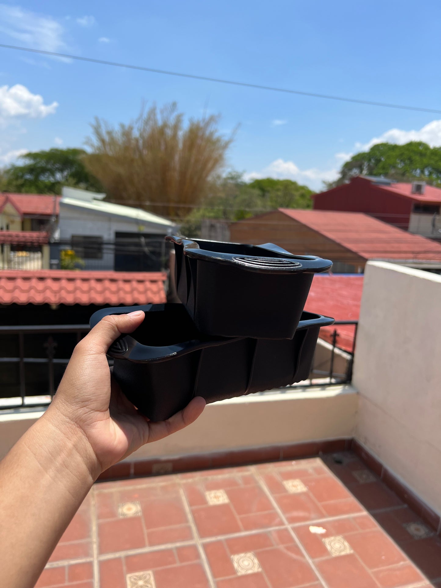 Moldes para bloques de hielo de silicona de 2.5Lbs. (1 unidad)